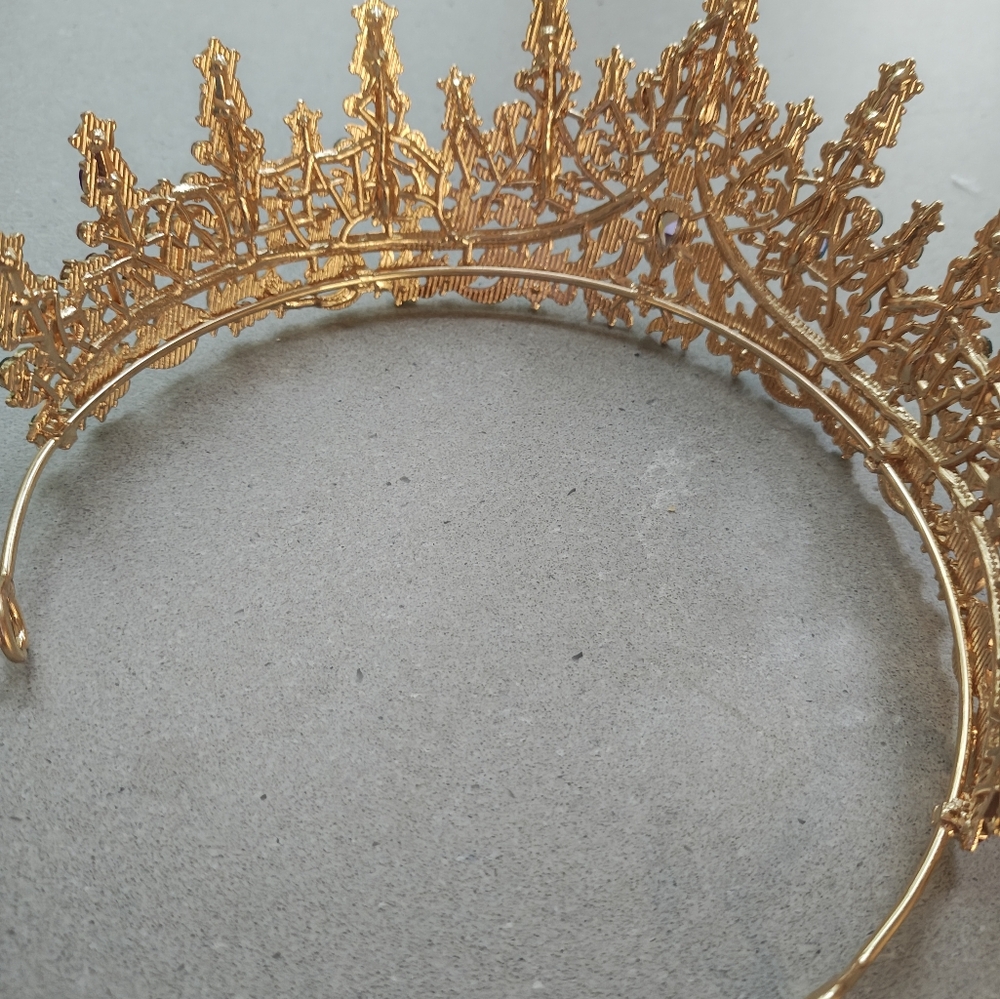 Multicolor Crystal Tiara - Picture 7 of 12